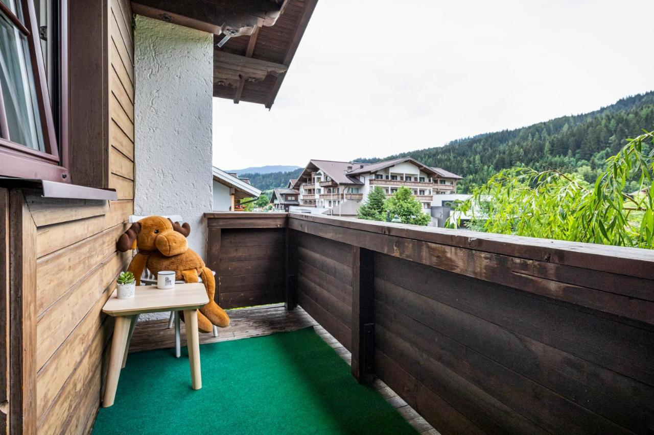 Haus Deutinger Bed & Breakfast Flachau Exterior photo