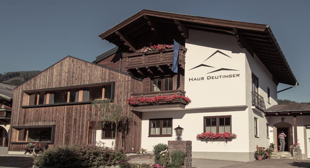 Haus Deutinger Bed & Breakfast Flachau Exterior photo